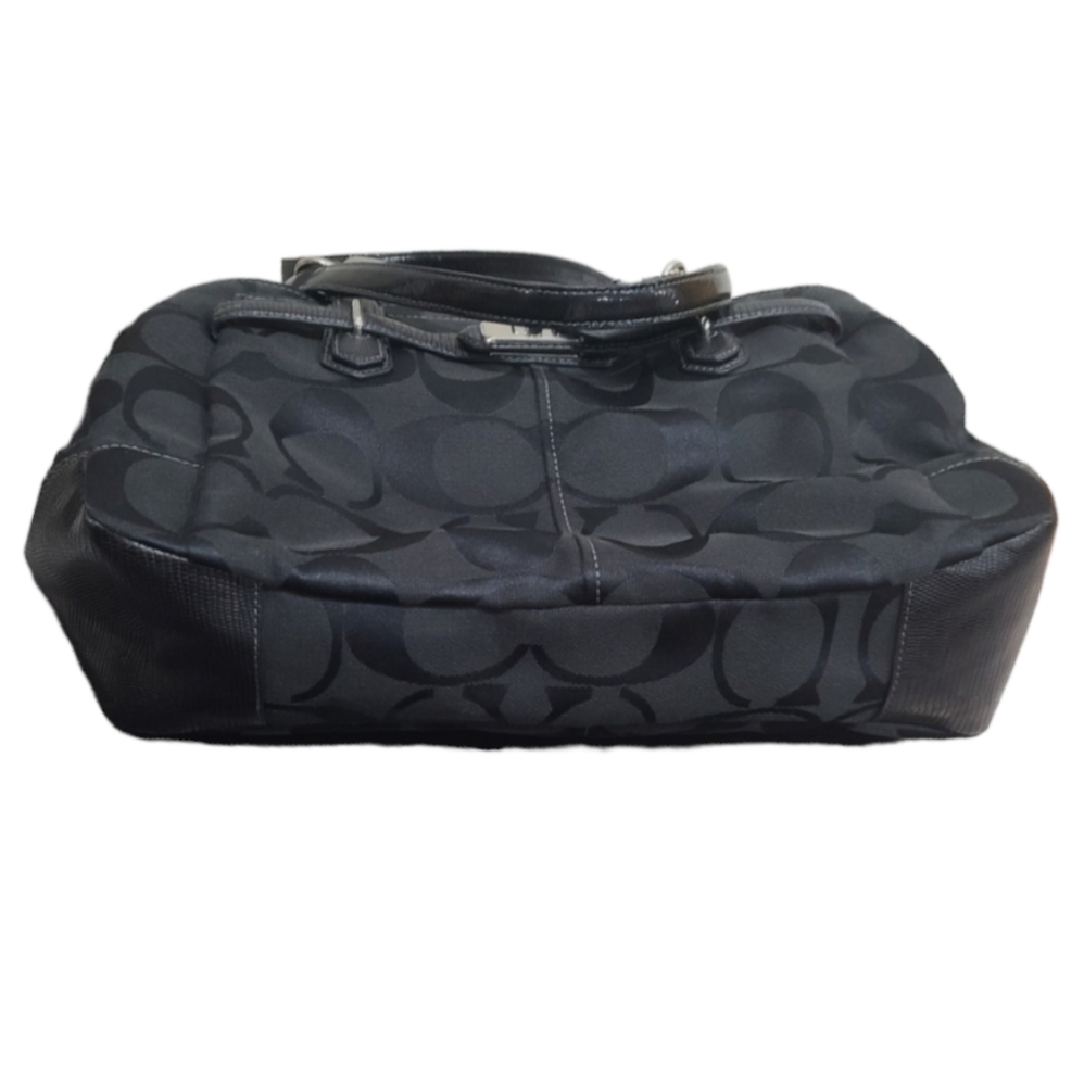 Coach Chelsea Jayden Signature C Handbag With Black Reptile Pattern Accents - Picture 5 of 17